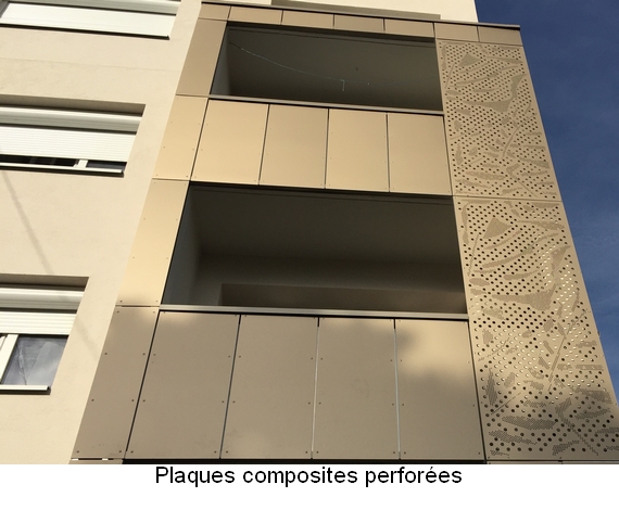 Plaques composites perforées