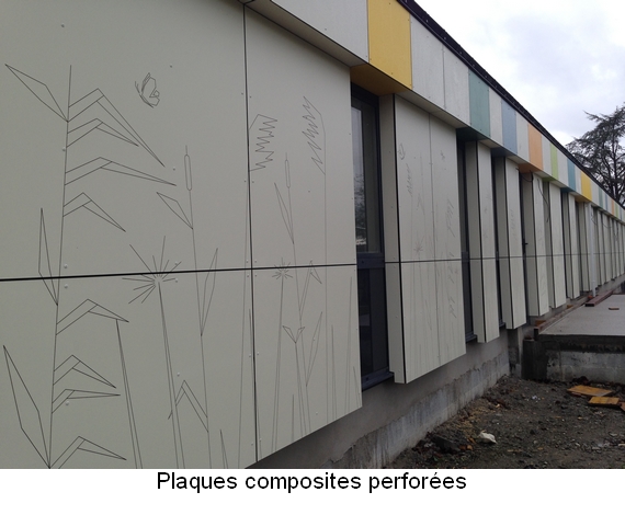 Plaques composites perforées